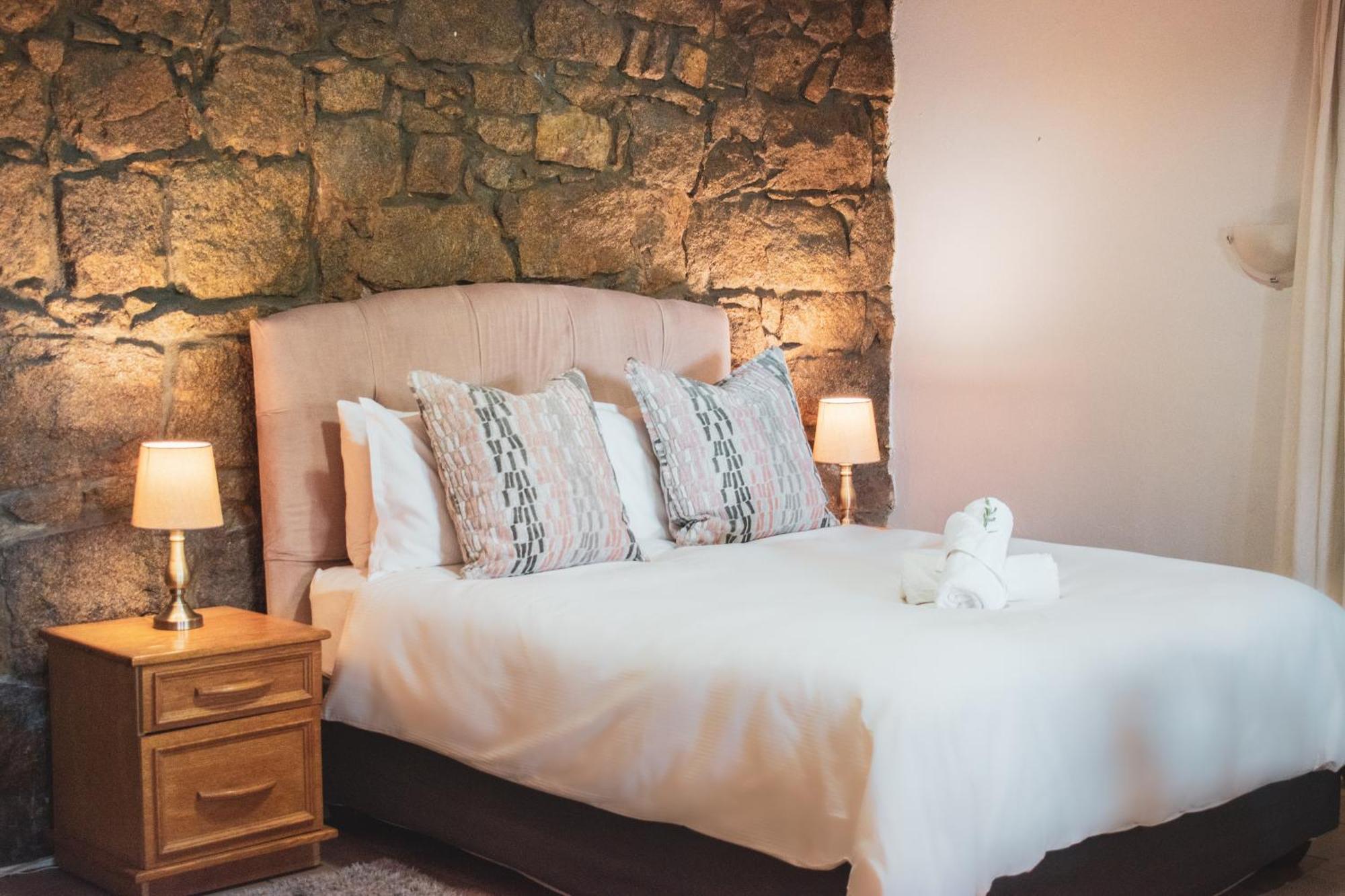 Picardie Guest Farm Paarl Esterno foto