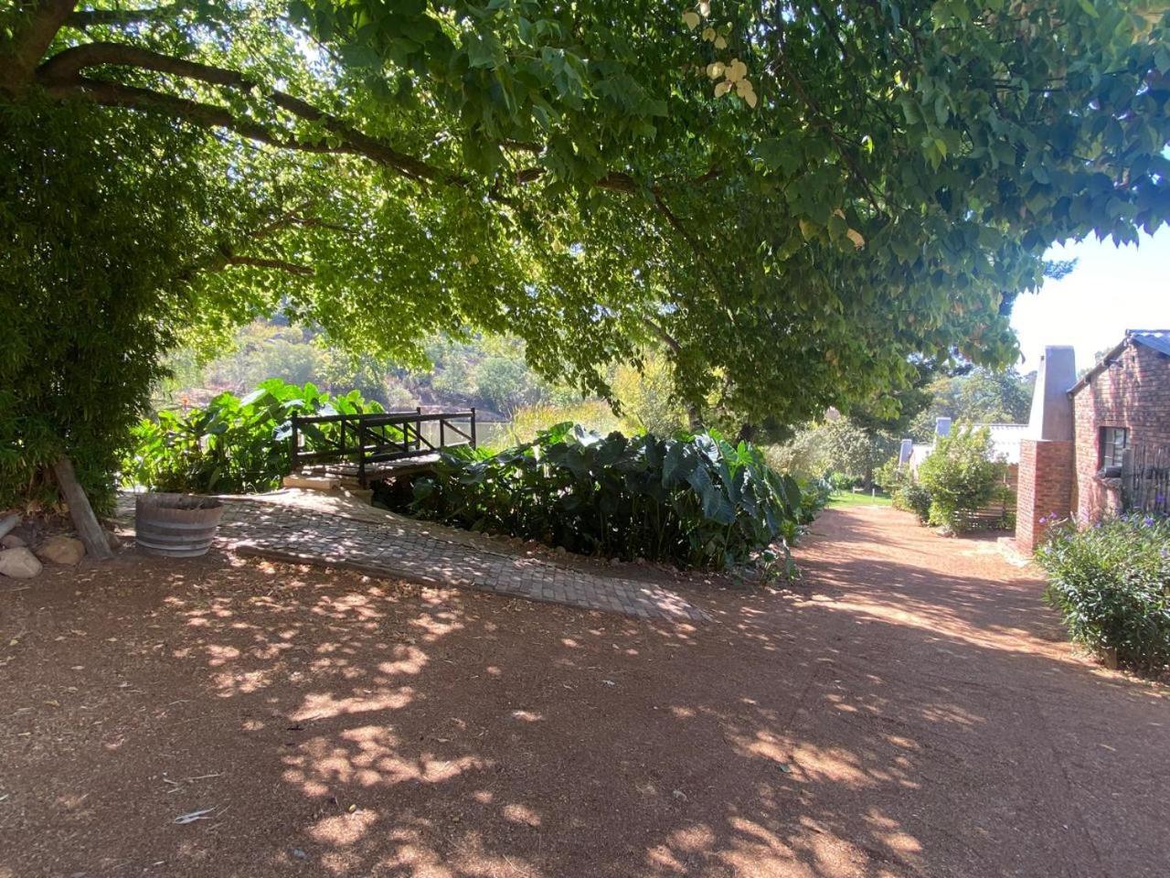 Picardie Guest Farm Paarl Esterno foto